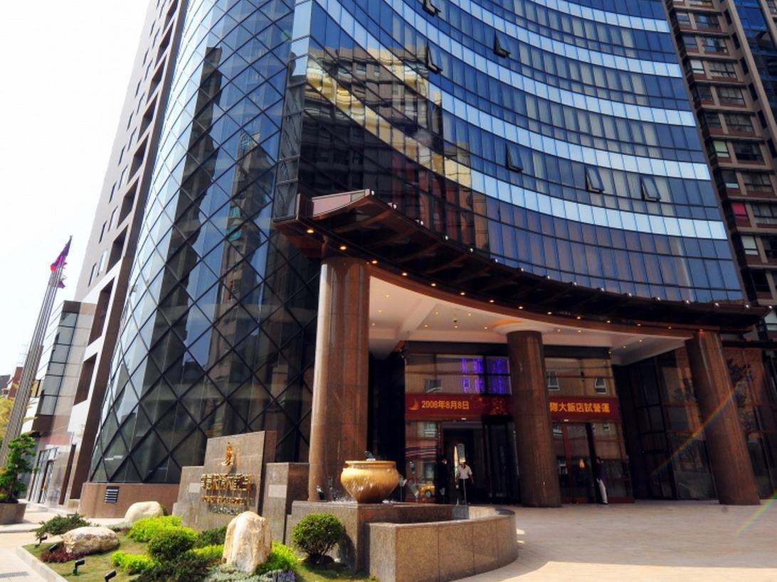 Monarch Skyline Hotel Luzhu Экстерьер фото