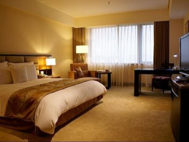 Monarch Skyline Hotel Luzhu Экстерьер фото